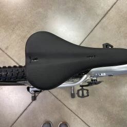 Fuji Bighorn 1.5 29er - Satin Silver - 2022 19 Fuji Bighorn 1.5 29er - Satin Silver - 2022 -Fuji Sales Store 1JMzGrBy1a0E1ngiA2 C1dyqI