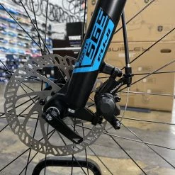 Fuji Adventure 27.5 ST Disc Shimano Tourney - Satin Gray 2022 -Fuji Sales Store 23 ZShnwxH6tnRnjvWCjoXEq8