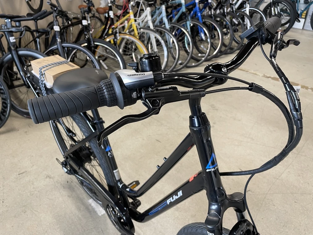 Fuji E-Crosstown LS - Black 2021 14 Fuji E-Crosstown LS - Black 2021 - Image 12