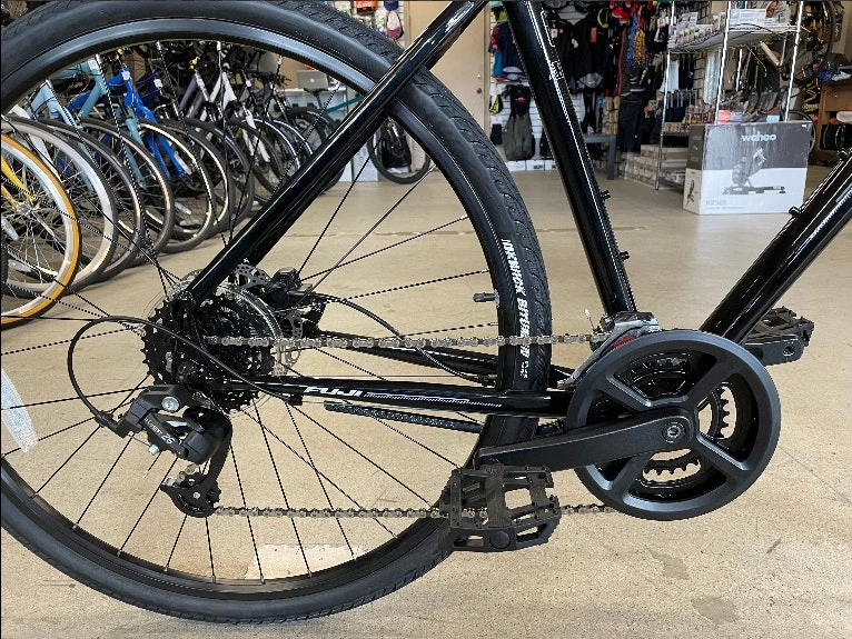 Fuji Crosstown 1.3 - Black 4 Fuji Crosstown 1.3 - Black - Image 2