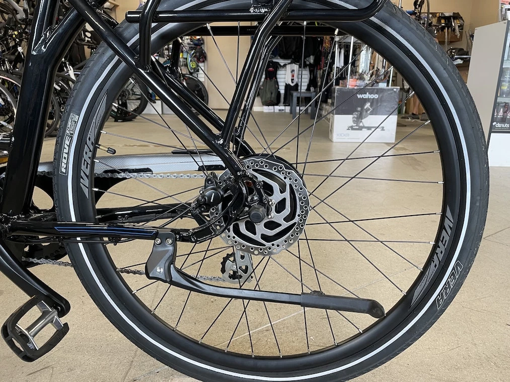 Fuji E-Crosstown LS - Black 2021 7 Fuji E-Crosstown LS - Black 2021 - Image 5