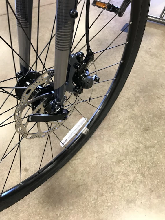 Fuji Absolute 1.9 Disc Shimano Tourney - Dark Blue 2022 9 Fuji Absolute 1.9 Disc Shimano Tourney - Dark Blue 2022 - Image 7