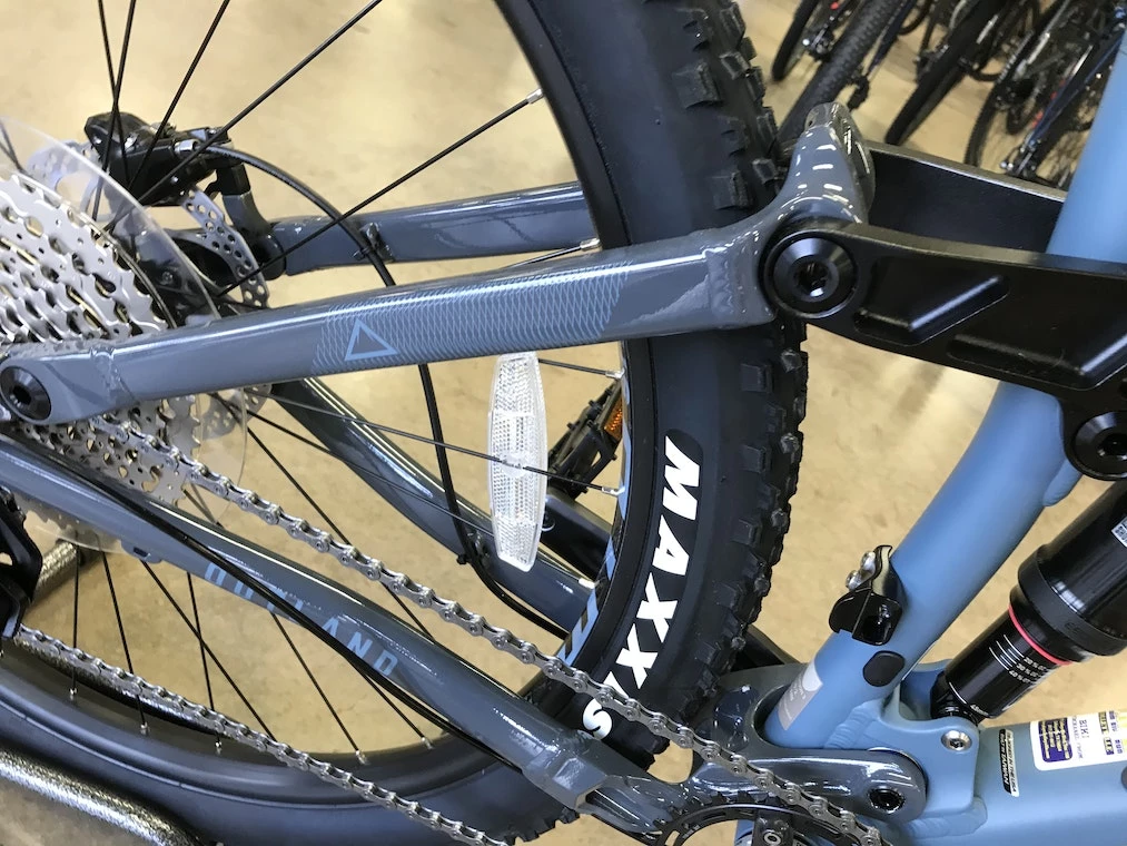 Fuji Outland 29 1.1, Disc Brake - Slate Gray 2021 6 Fuji Outland 29 1.1, Disc Brake - Slate Gray 2021 - Image 4