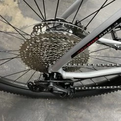 Fuji Nevada 1.3 Shimano Deore - Satin Silver 2022 21 Fuji Nevada 1.3 Shimano Deore - Satin Silver 2022 -Fuji Sales Store CPcPW9Op37OfzXoZOw33lUbmk