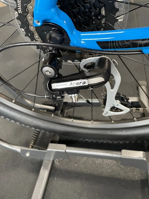 Fuji Nevada 1.7 Shimano Cyan 2022 15 Fuji Nevada 1.7 Shimano Cyan 2022 - Image 13