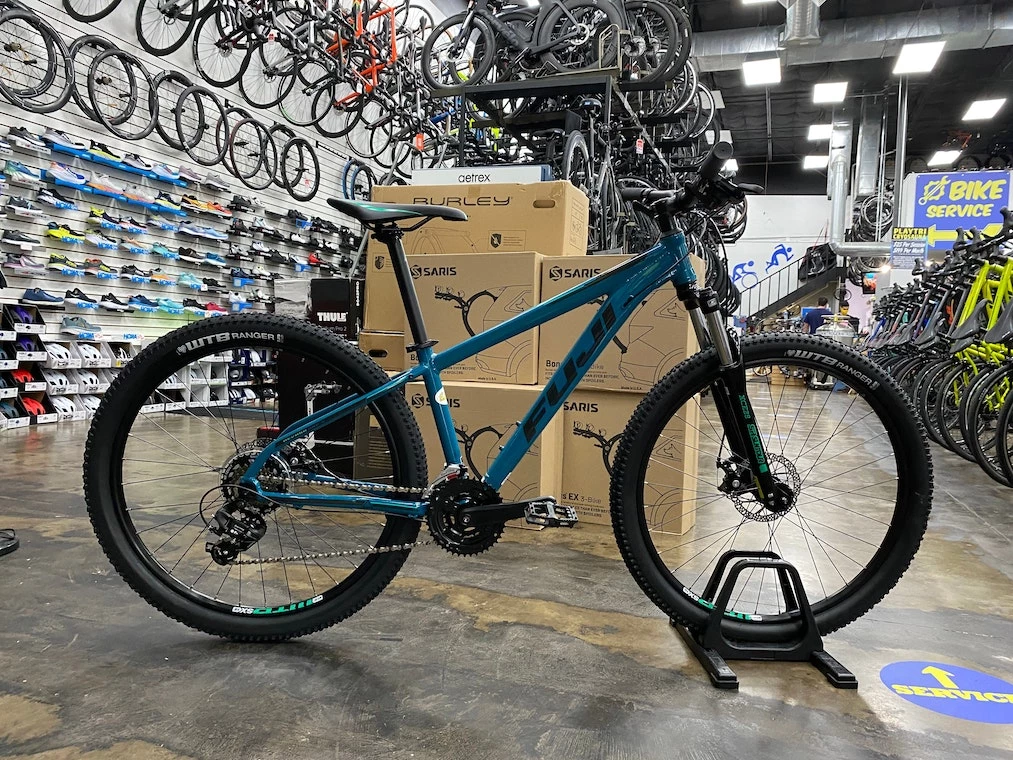 Fuji Nevada 27.5 1.9 - Dark Teal 2022 3 Fuji Nevada 27.5 1.9 - Dark Teal 2022