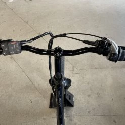 Fuji E-Crosstown LS - Black 2021 24 Fuji E-Crosstown LS - Black 2021 -Fuji Sales Store JeWl120xiqcf7RyKz1QiEp4zk