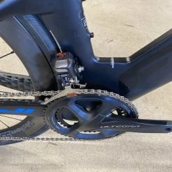 Fuji Norcom Straight 2.1 - Carbon Tri Bike: Integrated Cockpit, Ultegra Di2, Vision 55 Carbon Race Wheels 2022 -Fuji Sales Store LB1oD9wa0qcU4y6qvQIJOKDU