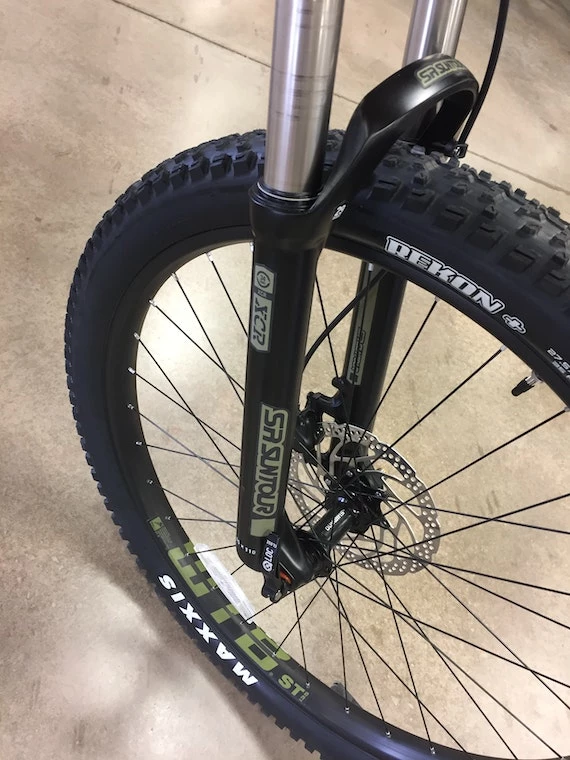 Fuji Bighorn 1.5 29er - Satin Silver - 2022 10 Fuji Bighorn 1.5 29er - Satin Silver - 2022 - Image 8