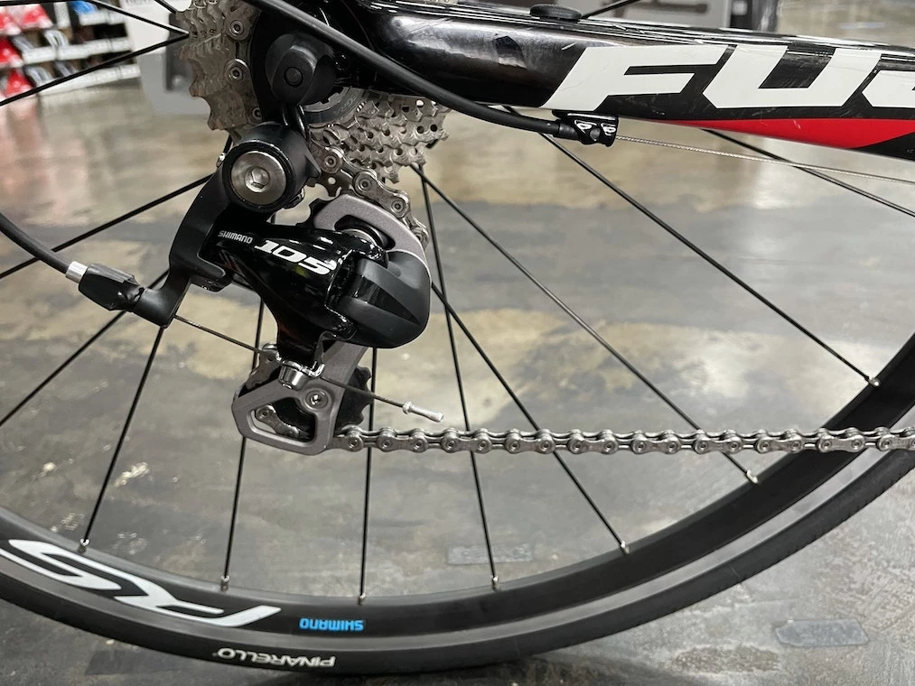 Fuji Altamira 2.2 Shimano 105 - 2013 demo 11 Fuji Altamira 2.2 Shimano 105 - 2013 demo - Image 9