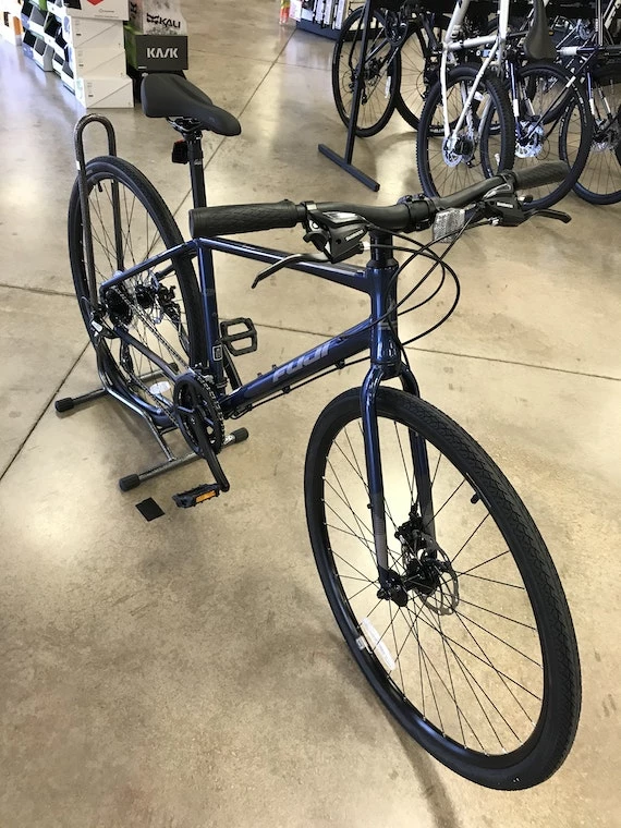 Fuji Absolute 1.9 Disc Shimano Tourney - Dark Blue 2022 11 Fuji Absolute 1.9 Disc Shimano Tourney - Dark Blue 2022 - Image 9