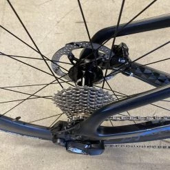 Fuji Norcom Straight 2.1 - Carbon Tri Bike: Integrated Cockpit, Ultegra Di2, Vision 55 Carbon Race Wheels 2022 -Fuji Sales Store NZ95oEQH9AO6H1npkZ4j1IgLs