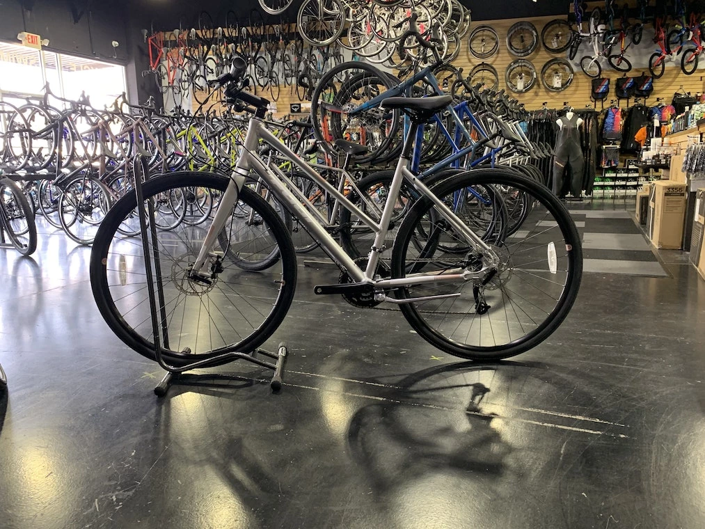 Fuji Absolute 1.7 ST - Silver 2022 11 Fuji Absolute 1.7 ST - Silver 2022 - Image 9