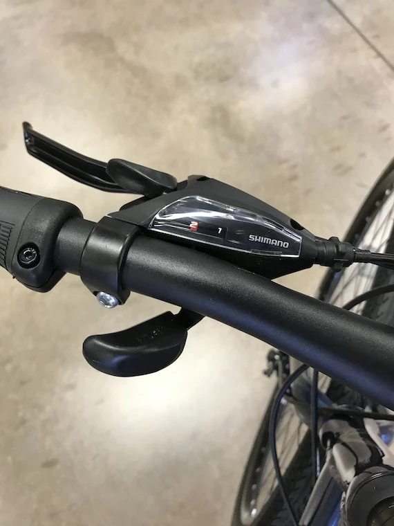 Fuji Absolute 1.9 Disc Shimano Tourney - Dark Blue 2022 6 Fuji Absolute 1.9 Disc Shimano Tourney - Dark Blue 2022 - Image 4