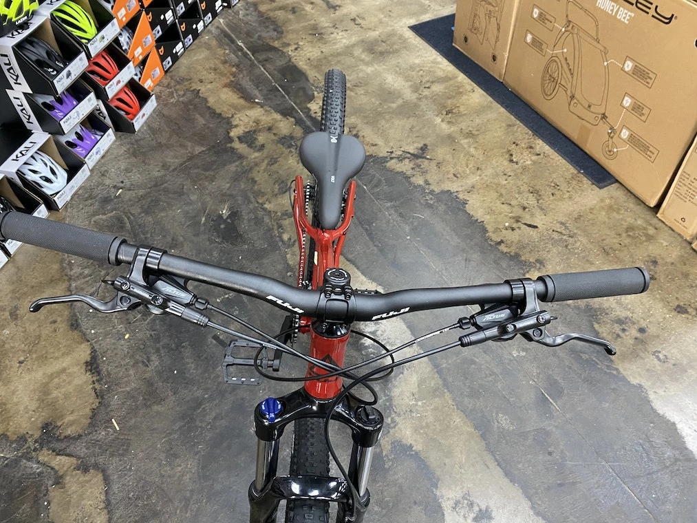 Fuji Nevada 27.5 1.5 - Brick Red 2022 9 Fuji Nevada 27.5 1.5 - Brick Red 2022 - Image 7