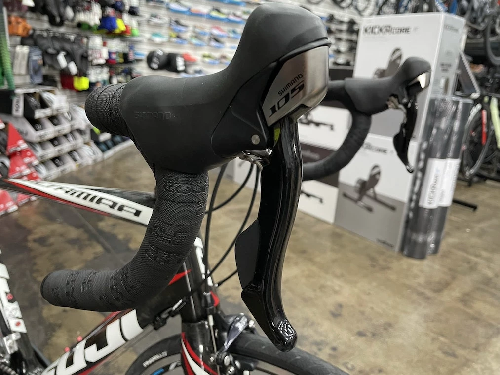 Fuji Altamira 2.2 Shimano 105 - 2013 demo 5 Fuji Altamira 2.2 Shimano 105 - 2013 demo - Image 3