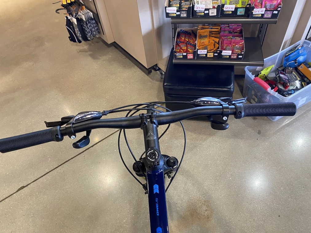 Fuji Traverse 1.5 Shimano Altus 5 Fuji Traverse 1.5 Shimano Altus - Image 3