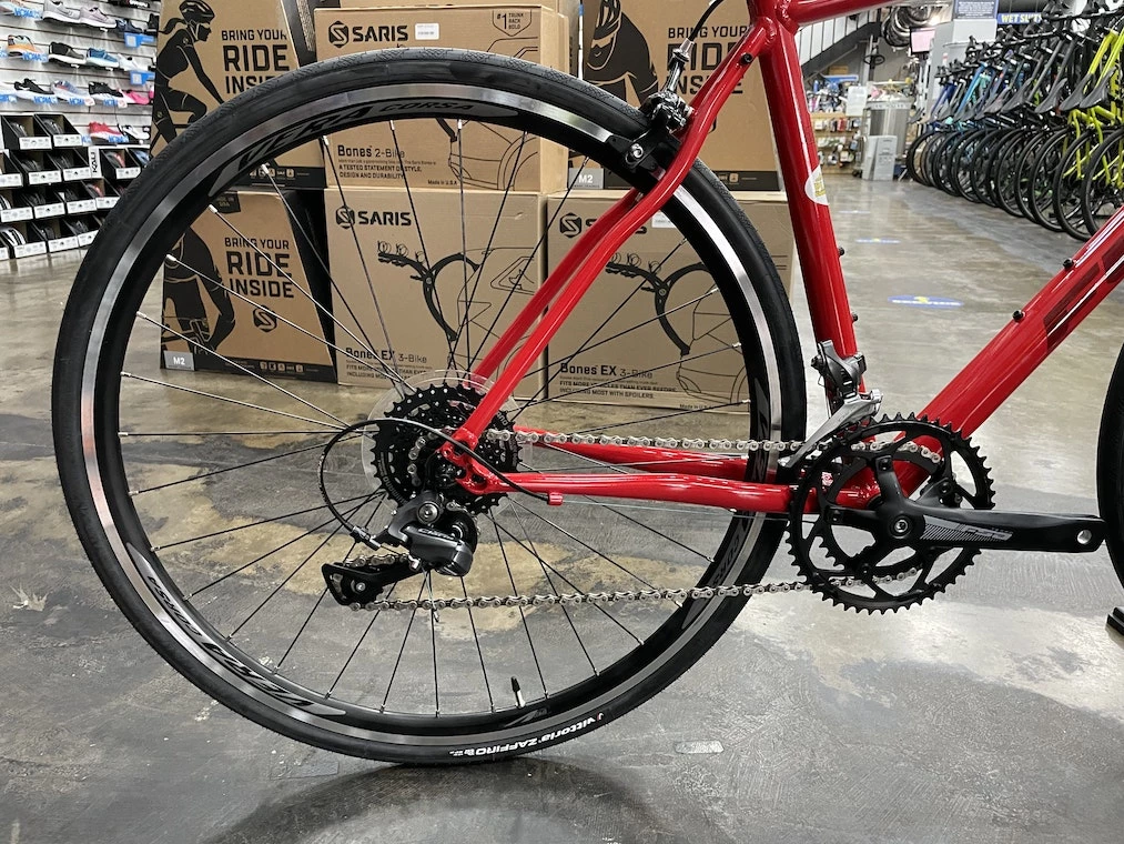 Fuji Sportif 2.3 Shimano Microshift R8 - Red 2021 7 Fuji Sportif 2.3 Shimano Microshift R8 - Red 2021 - Image 5