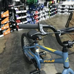 Fuji Rookie 20 - Gray 2021 23 Fuji Rookie 20 - Gray 2021 -Fuji Sales Store YwoDcCQO1pixoa9OdJA5QsLrc