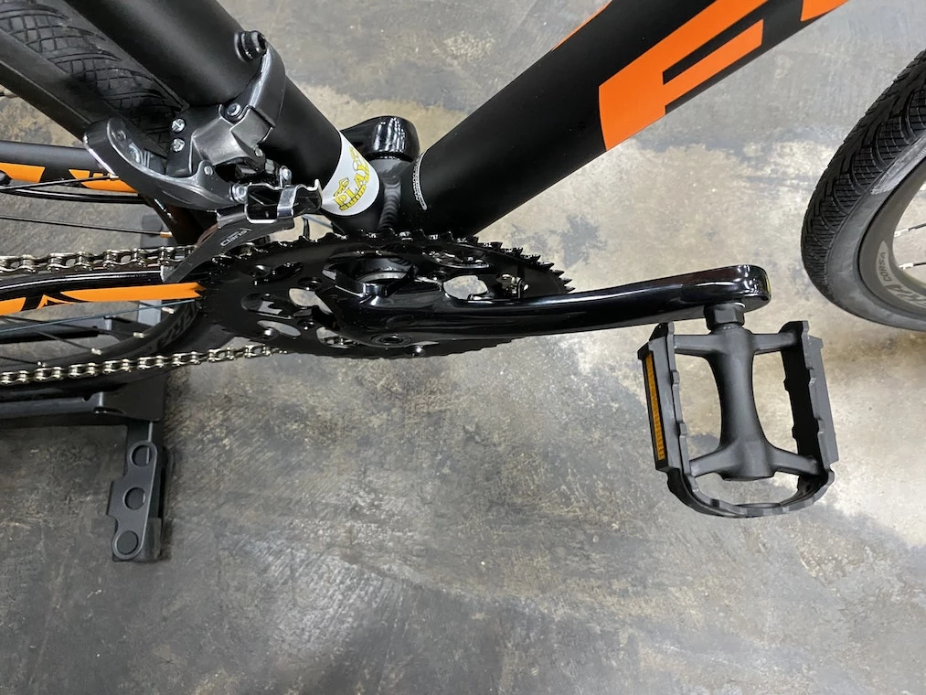 Fuji Sportif 1.9 Disc Shimano Claris - Satin Black 2020 8 Fuji Sportif 1.9 Disc Shimano Claris - Satin Black 2020 - Image 6