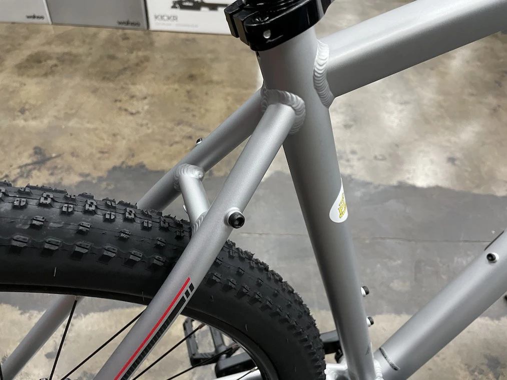Fuji Nevada 1.3 Shimano Deore - Satin Silver 2022 8 Fuji Nevada 1.3 Shimano Deore - Satin Silver 2022 - Image 6