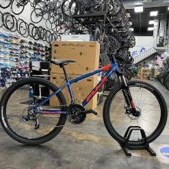 Fuji Adventure 27.5 Disc Shimano Tourney - Dark Blue 2022