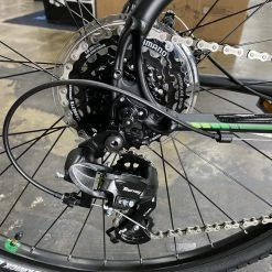 Fuji Traverse 1.7 Disc Shimano Tourney - Satin Black/Green 2022 -Fuji Sales Store bGAFjPyp0vHWbDFZPsHAU3AD0