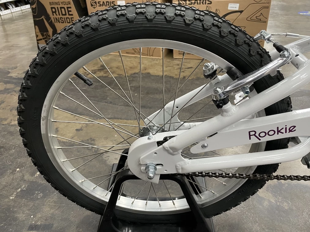 Fuji Rookie 20 ST - Pearl White 2021 11 Fuji Rookie 20 ST - Pearl White 2021 - Image 9