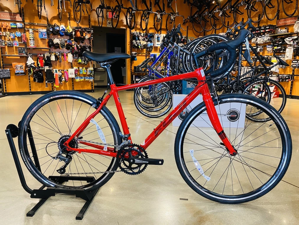 Fuji Sportif 2.3 Red with Microshift R8 Rim Brake 3 Fuji Sportif 2.3 Red with Microshift R8 Rim Brake