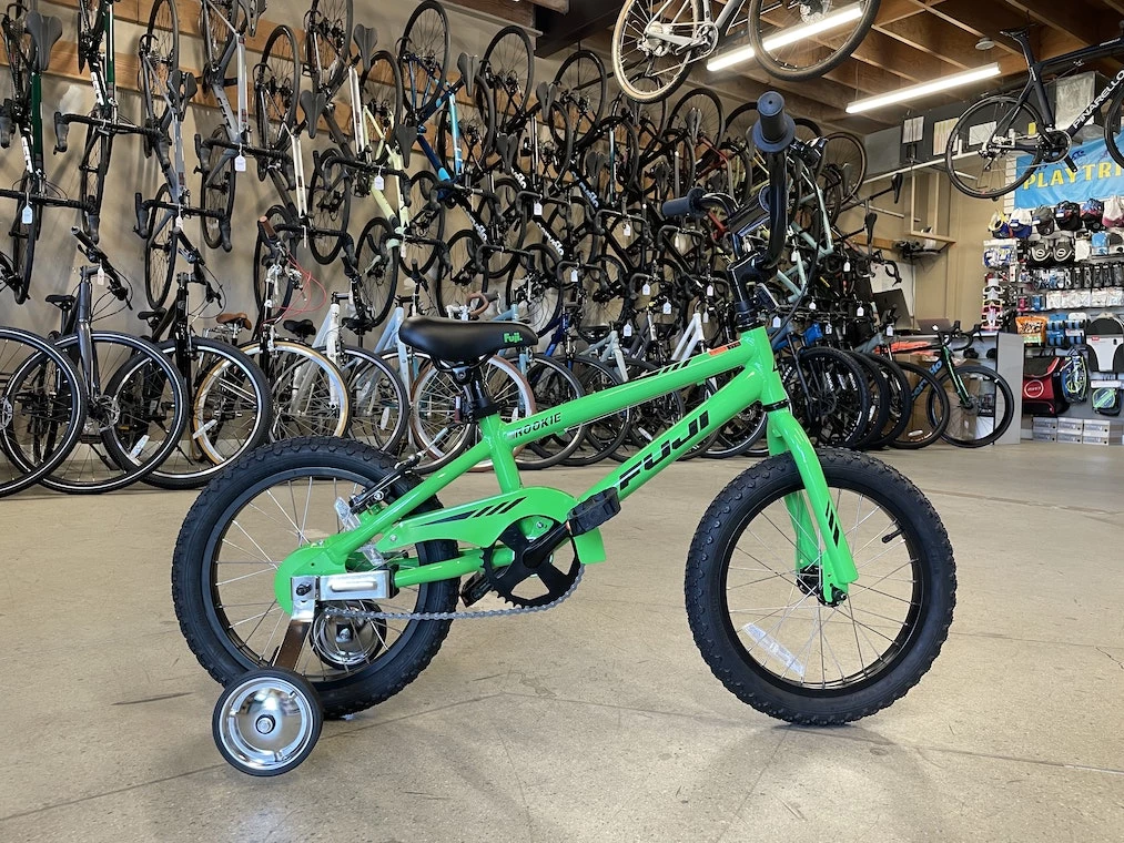 Fuji Rookie 16 - Green 2021 3 Fuji Rookie 16 - Green 2021