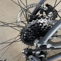 Fuji Jari 2.5 Disc Shimano Claris - Satin Iron 2022 -Fuji Sales Store k9LRx8P0r6pP7Kaq1A6AeVEFQ