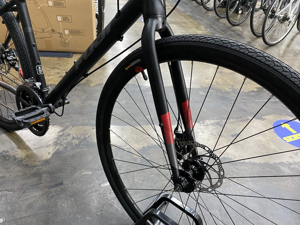 Fuji Absolute 1.9 Disc Shimano Altus - Satin Black 2022 10 Fuji Absolute 1.9 Disc Shimano Altus - Satin Black 2022 - Image 8