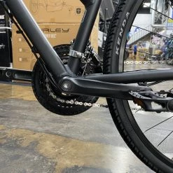 Fuji Traverse 1.7 ST Disc Shimano Tourney - Satin Black/Cyan 2022 -Fuji Sales Store netK92kfOrVjYo yfR3Huj35w