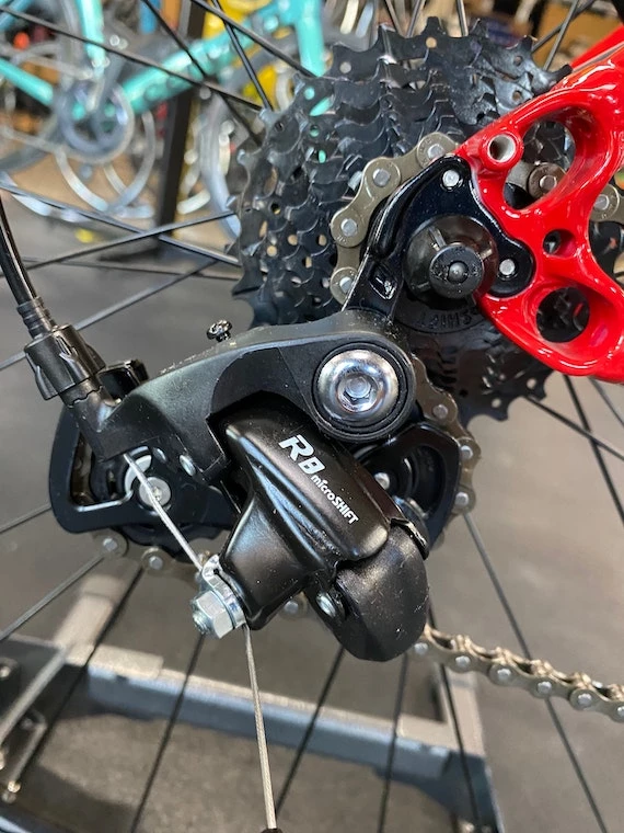 Fuji Sportif 2.3 Red 2022 13 Fuji Sportif 2.3 Red 2022 - Image 11