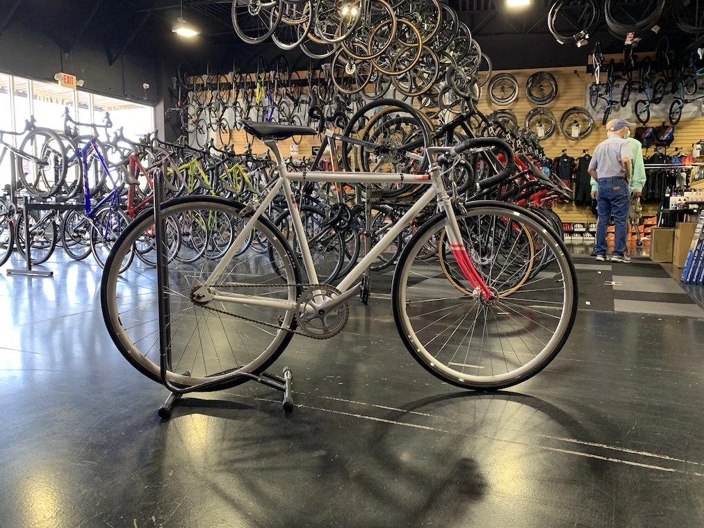 Fuji Feather Track Bike - White Gold Flake 2020 3 Fuji Feather Track Bike - White Gold Flake 2020