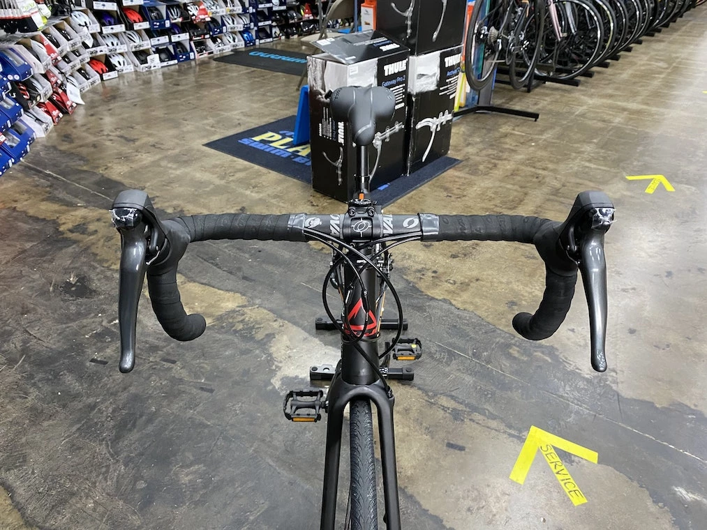 Fuji Sportif 1.9 Disc Shimano Claris - Satin Black 2020 15 Fuji Sportif 1.9 Disc Shimano Claris - Satin Black 2020 - Image 13