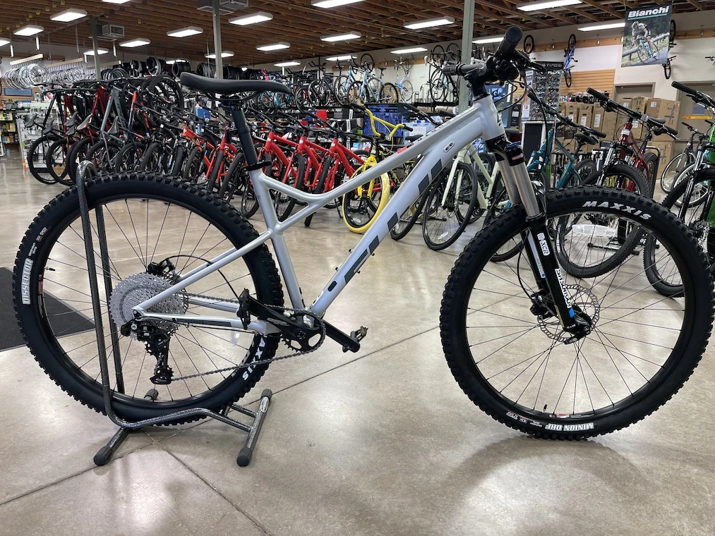 Fuji Bighorn 1.5 29er - Satin Silver - 2022 3 Fuji Bighorn 1.5 29er - Satin Silver - 2022