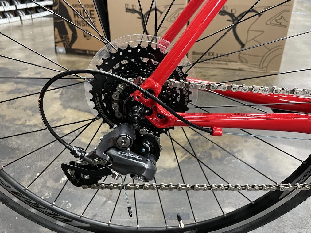 Fuji Sportif 2.3 Shimano Microshift R8 - Red 2021 8 Fuji Sportif 2.3 Shimano Microshift R8 - Red 2021 - Image 6