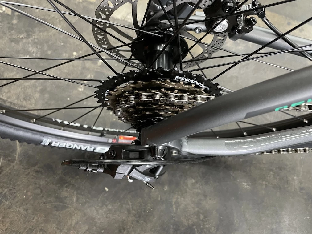 Fuji Nevada 27.5 1.9 - Satin Graphite 2021 5 Fuji Nevada 27.5 1.9 - Satin Graphite 2021 - Image 3