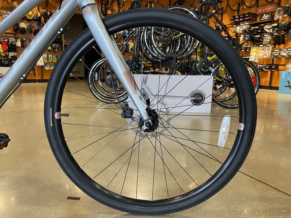 Fuji Absolute 1.7 Shimano Alivio Silver 6 Fuji Absolute 1.7 Shimano Alivio Silver - Image 4