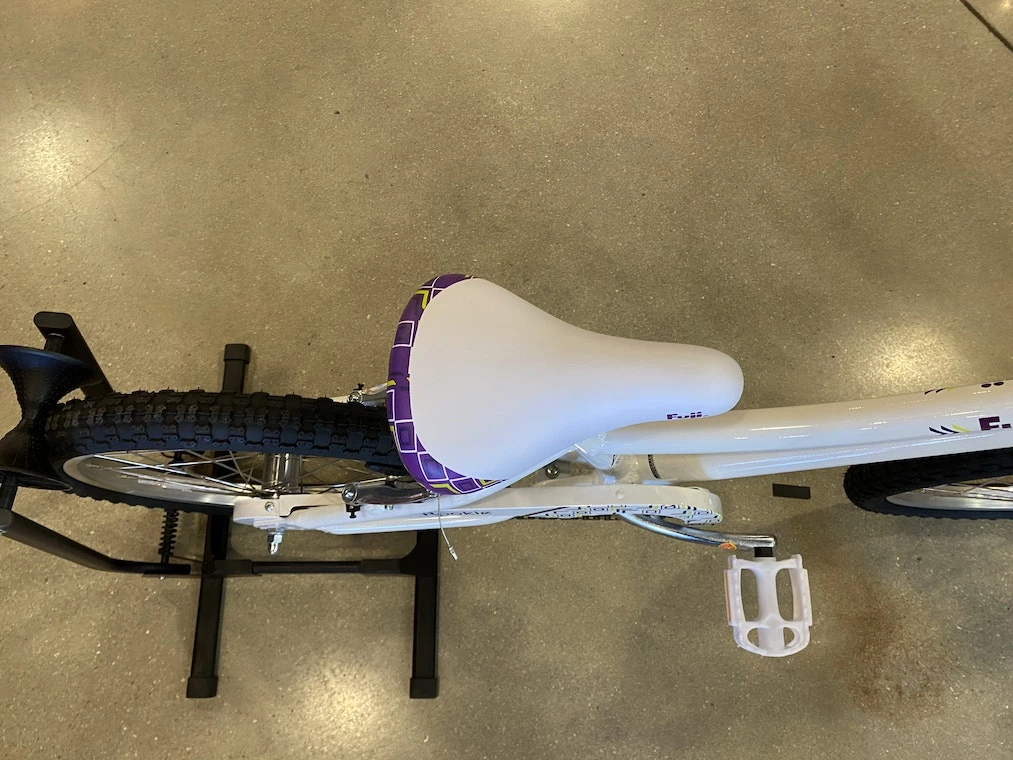 Fuji Rookie 20 ST- Pearl White 2021 7 Fuji Rookie 20 ST- Pearl White 2021 - Image 5