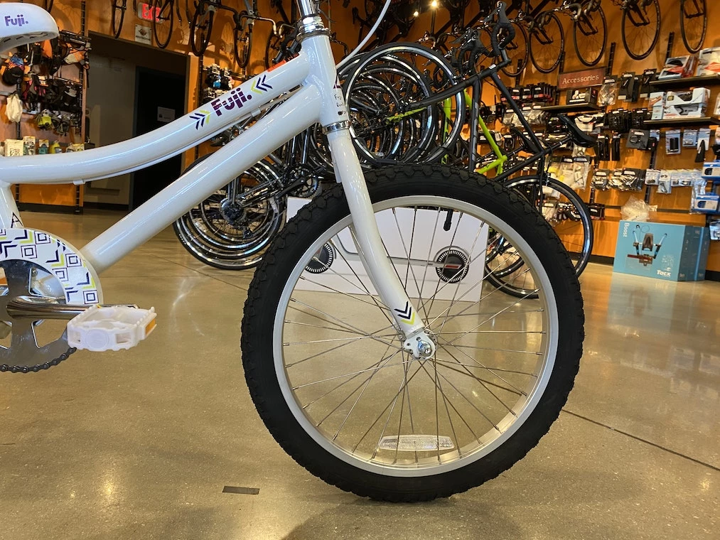 Fuji Rookie 20 ST- Pearl White 2021 6 Fuji Rookie 20 ST- Pearl White 2021 - Image 4