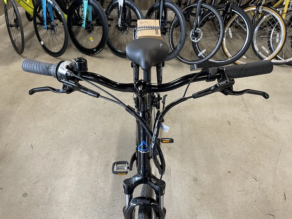 Fuji E-Crosstown LS - Black 2021 5 Fuji E-Crosstown LS - Black 2021 - Image 3