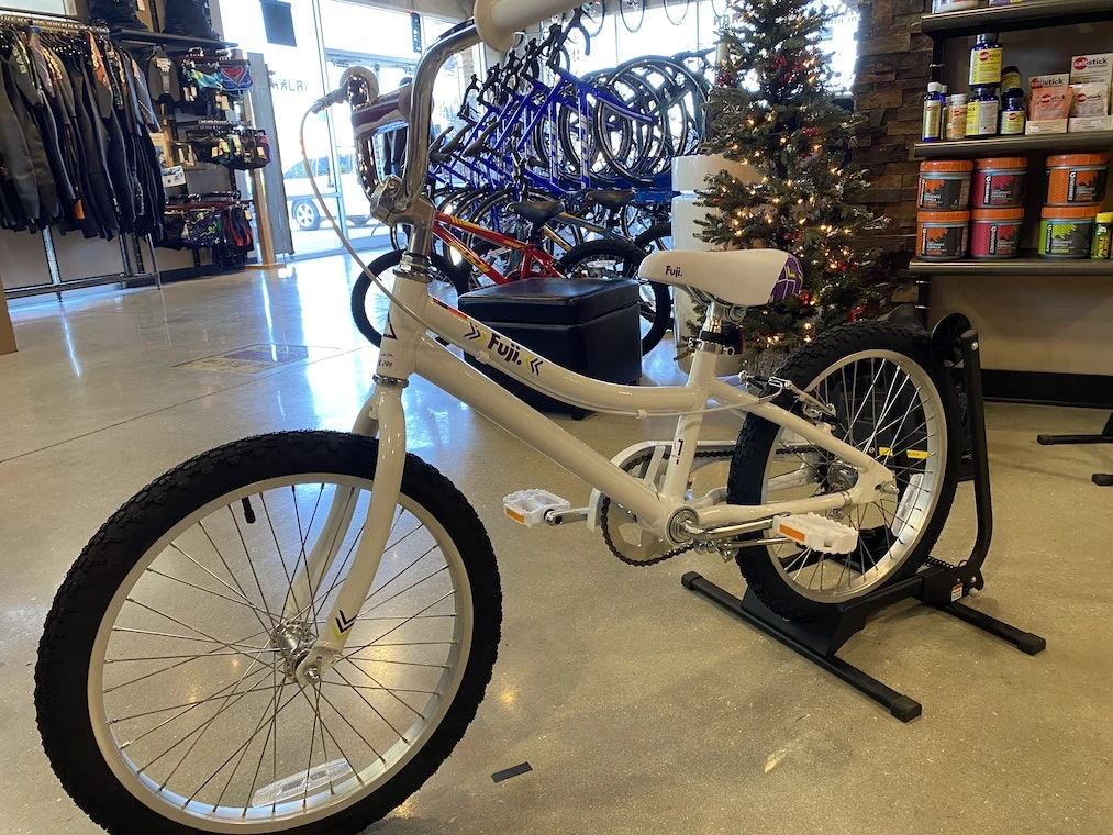 Fuji Rookie 20 ST- Pearl White 2021 9 Fuji Rookie 20 ST- Pearl White 2021 - Image 7