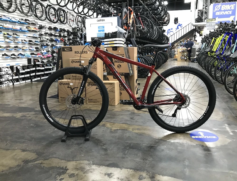 Fuji Nevada 29 1.5 - Brick Red 2021 8 Fuji Nevada 29 1.5 - Brick Red 2021 - Image 6