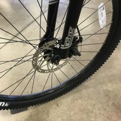 Fuji Adventure 27.5 Disc - Satin Silver 2022 19 Fuji Adventure 27.5 Disc - Satin Silver 2022 -Fuji Sales Store zt5zofAmBePzUJEUffpixusUk